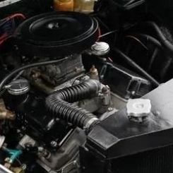 Motor 150cid Lancia Flaminia coupé 2.5 (3b)