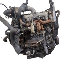 Motor f9q 760 Nissan Primastar caja/chasis (x83) 1.9 dci 100