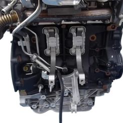 Motor m9r 786, m9r 782, m9r 780, m9r 692, m9r 630 Opel Vivaro a caja/chasis (x83) 2.0 cdti