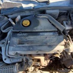Motor b 20 i Saab 99 2.0 ems